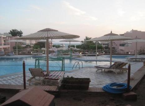 Beirut Hotel 洪加達 外观 照片